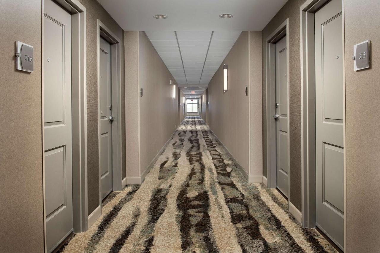 Homewood Suites By Hilton Louisville Airport ภายนอก รูปภาพ