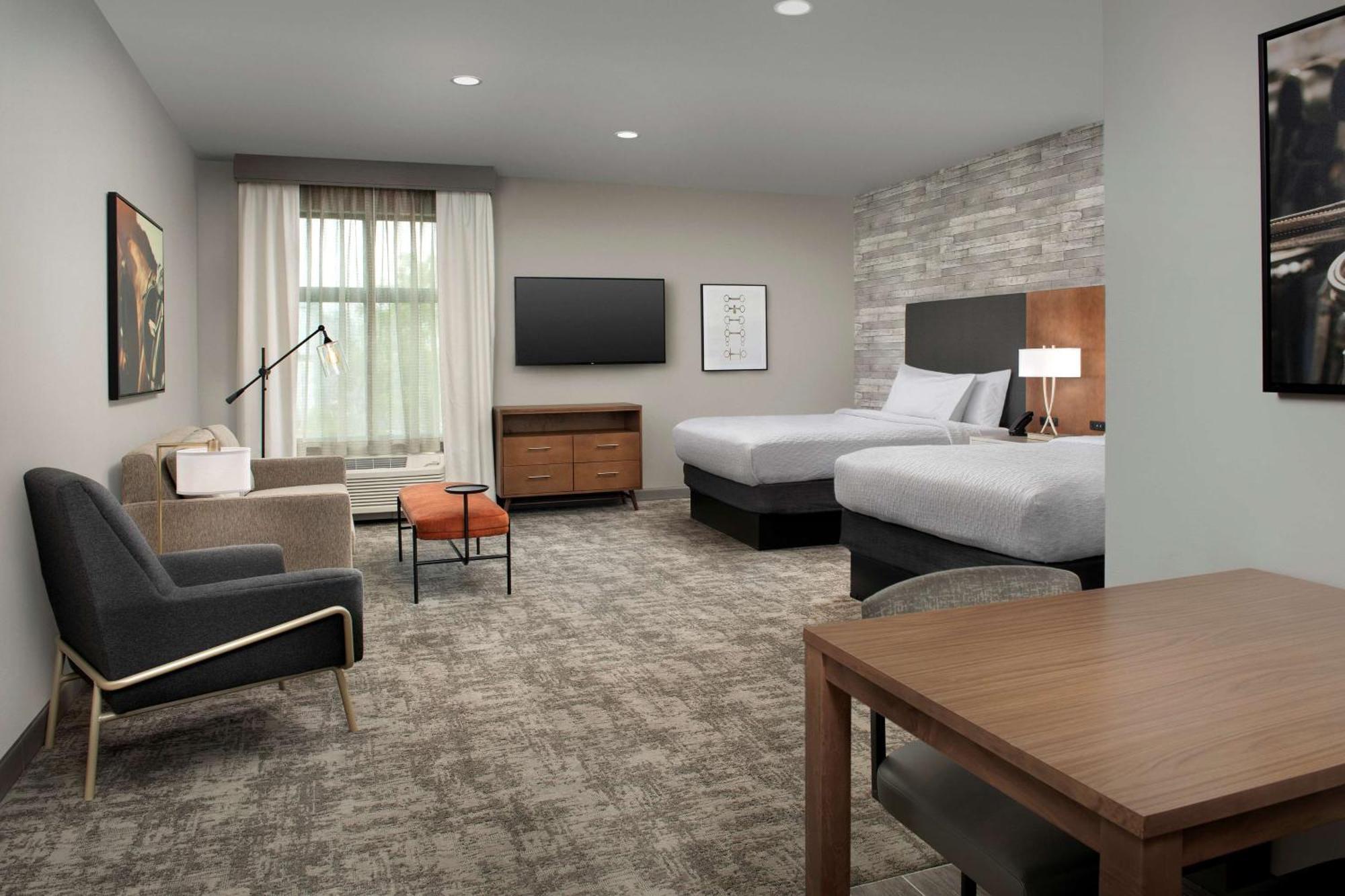 Homewood Suites By Hilton Louisville Airport ภายนอก รูปภาพ